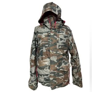 Burton Gore-Tex Jacket Women’s Size Small Camo